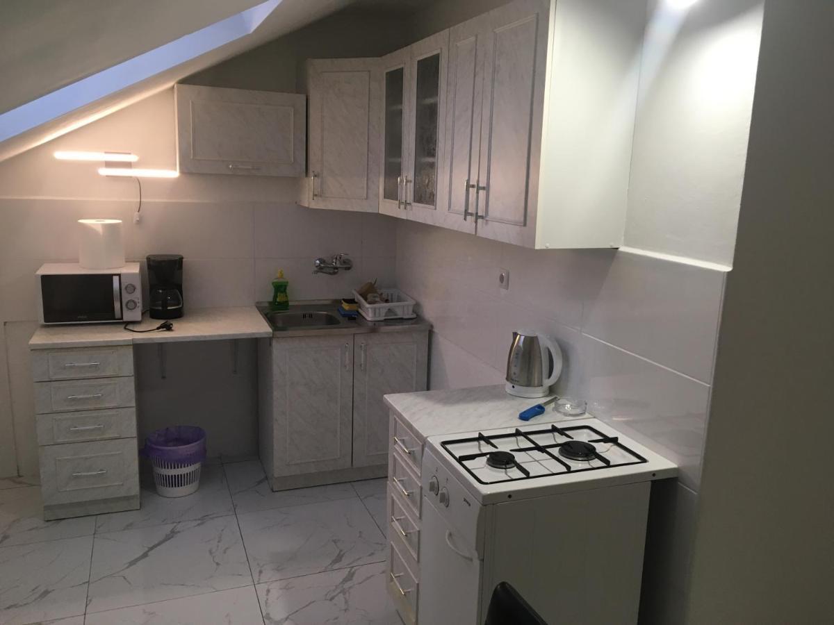Sunshine Apartments Karlobag Ngoại thất bức ảnh